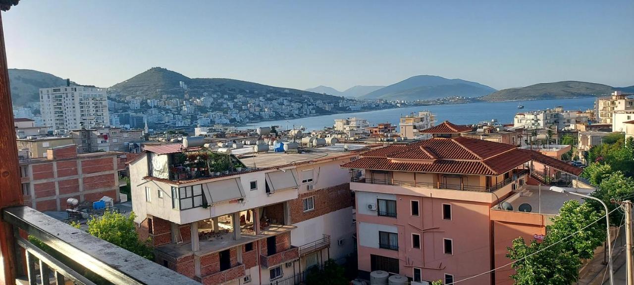 Kanina Hotel&Hostel Sarandë エクステリア 写真