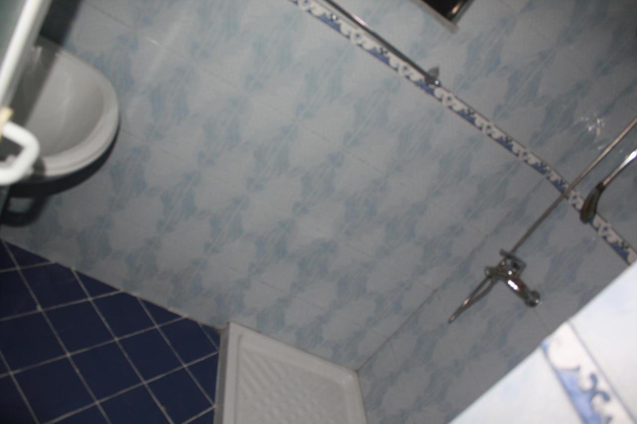 Kanina Hotel&Hostel Sarandë エクステリア 写真