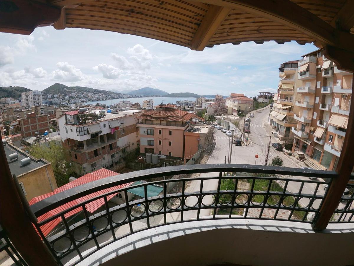 Kanina Hotel&Hostel Sarandë エクステリア 写真