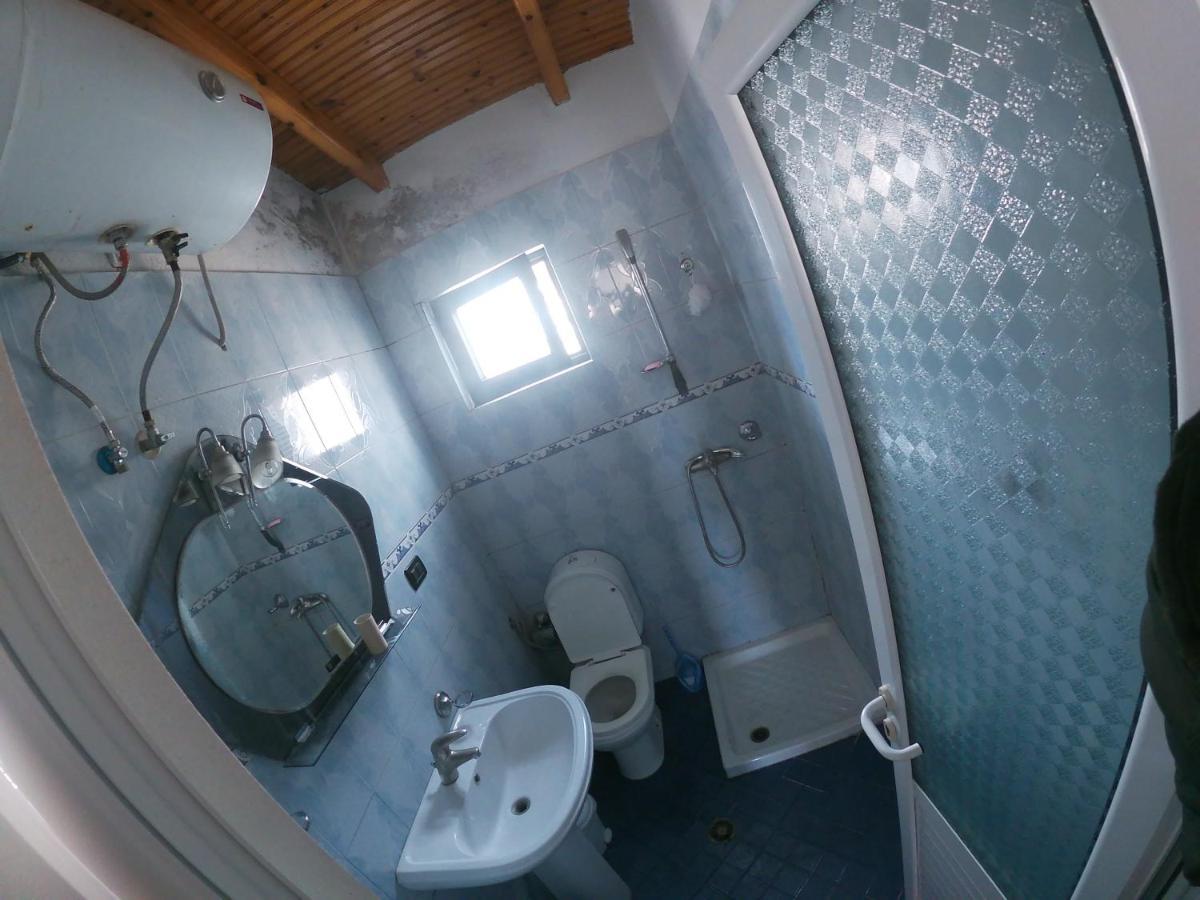 Kanina Hotel&Hostel Sarandë エクステリア 写真