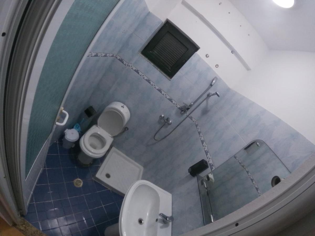 Kanina Hotel&Hostel Sarandë エクステリア 写真